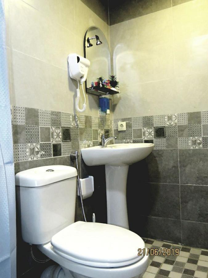 טביליסי Atlas Hotel מראה חיצוני תמונה
