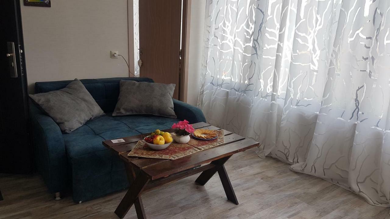 טביליסי Atlas Hotel מראה חיצוני תמונה