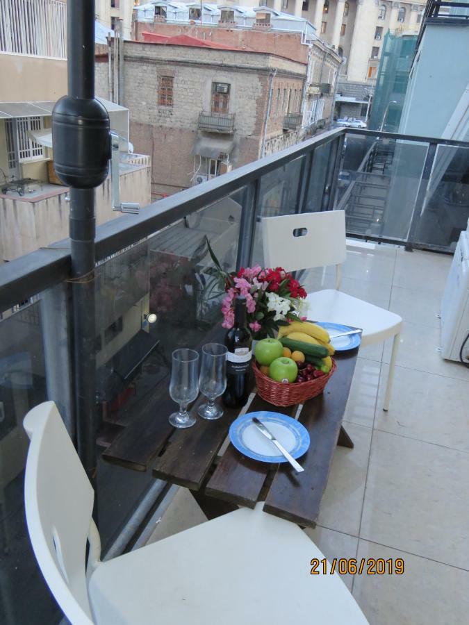 טביליסי Atlas Hotel מראה חיצוני תמונה